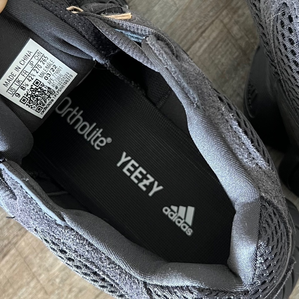 New! YEEZY 500 black sneakers, Authentic - Picture 7 of 9